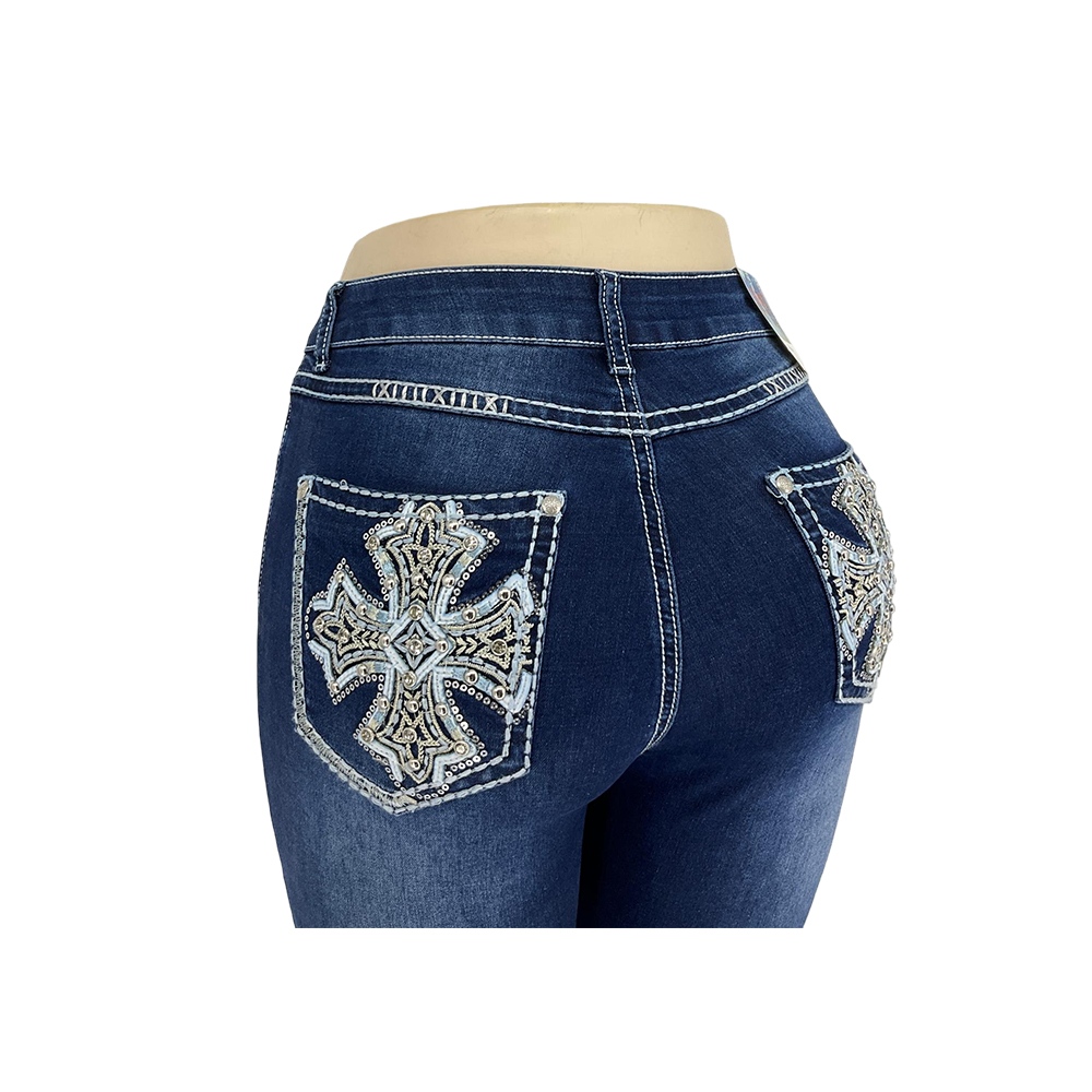 Women's Embroidered Pocket Bootcut Jeans