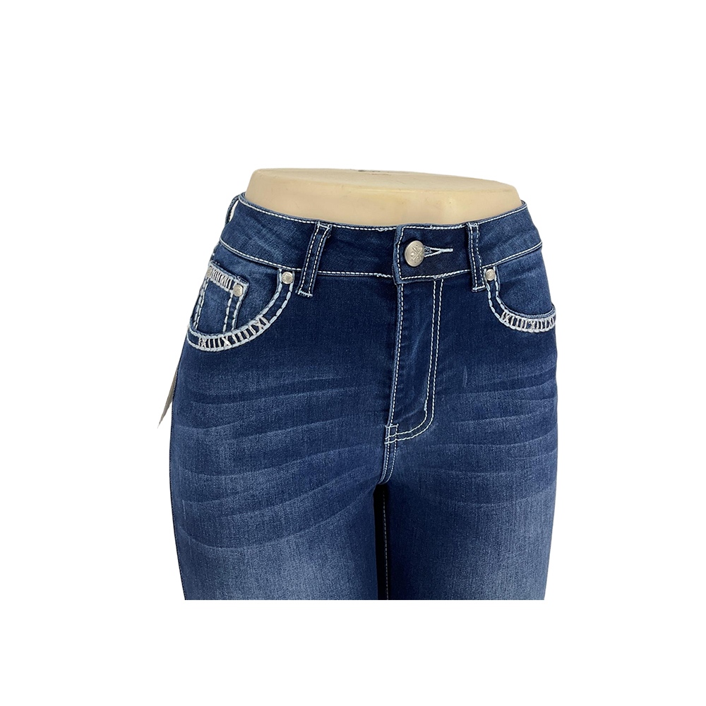 Women's Embroidered Pocket Bootcut Jeans